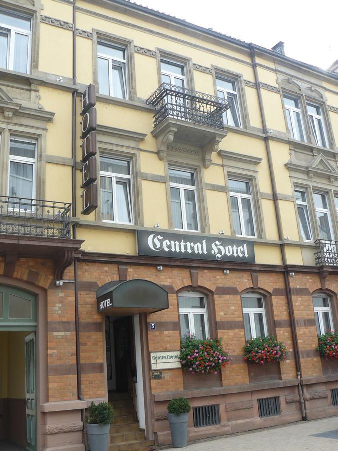 Centralhotel Garni Όφενμπουργκ Εξωτερικό φωτογραφία
